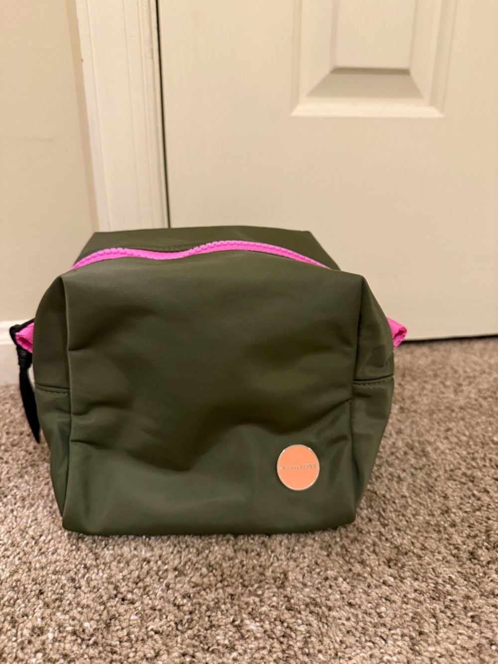 ShortyLove Stevie Olive Green Cosmetic Bag with Pink Zip